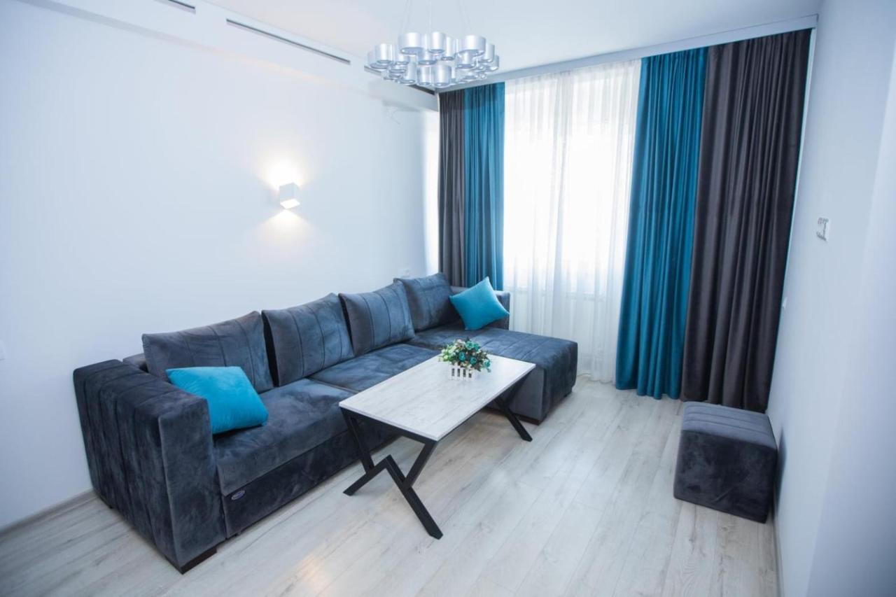 Yereone Hotel Apartment 耶烈万 外观 照片