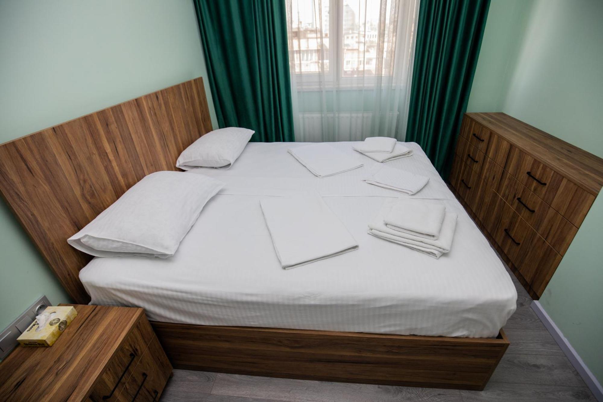 Yereone Hotel Apartment 耶烈万 外观 照片