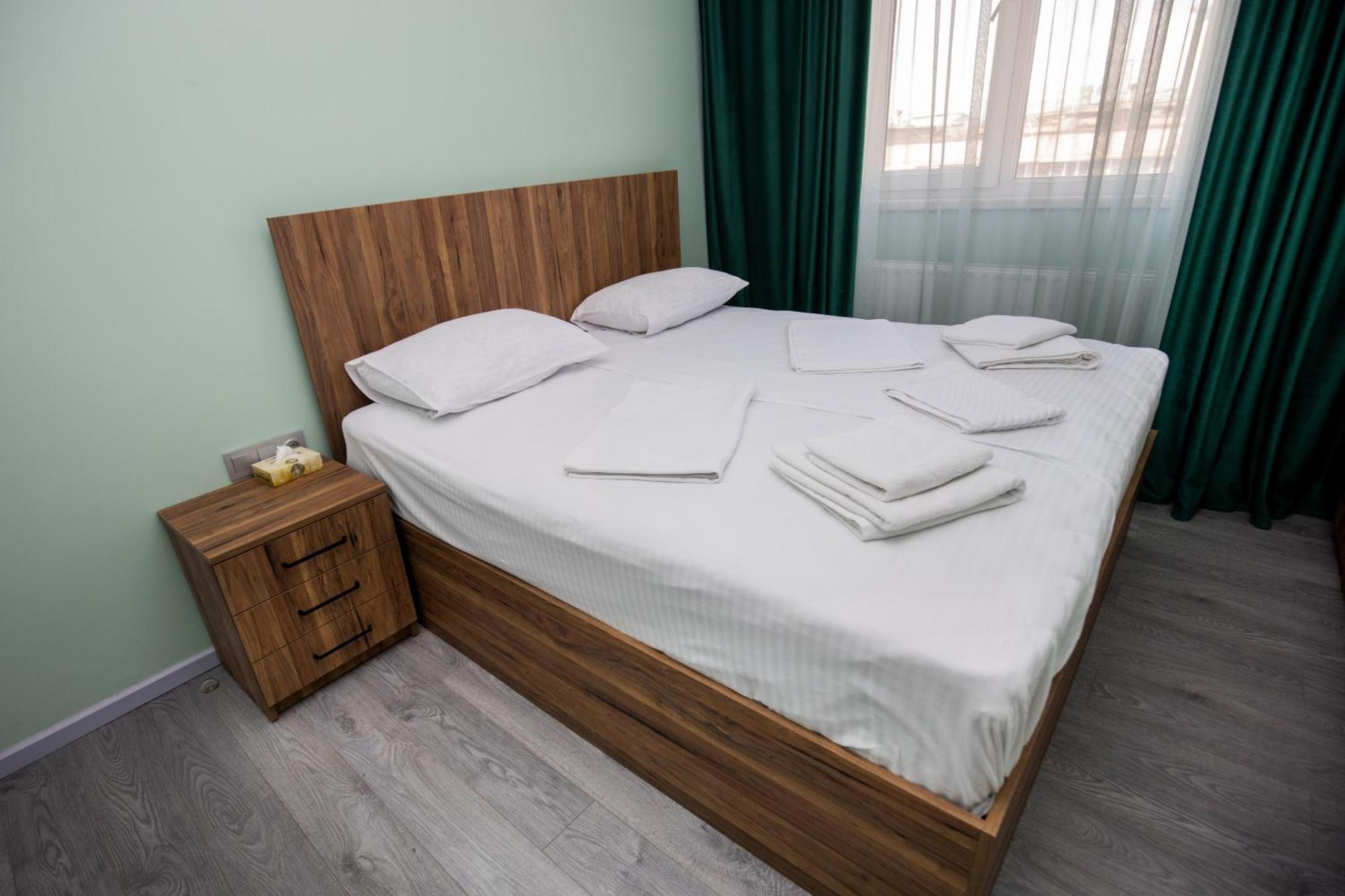 Yereone Hotel Apartment 耶烈万 外观 照片