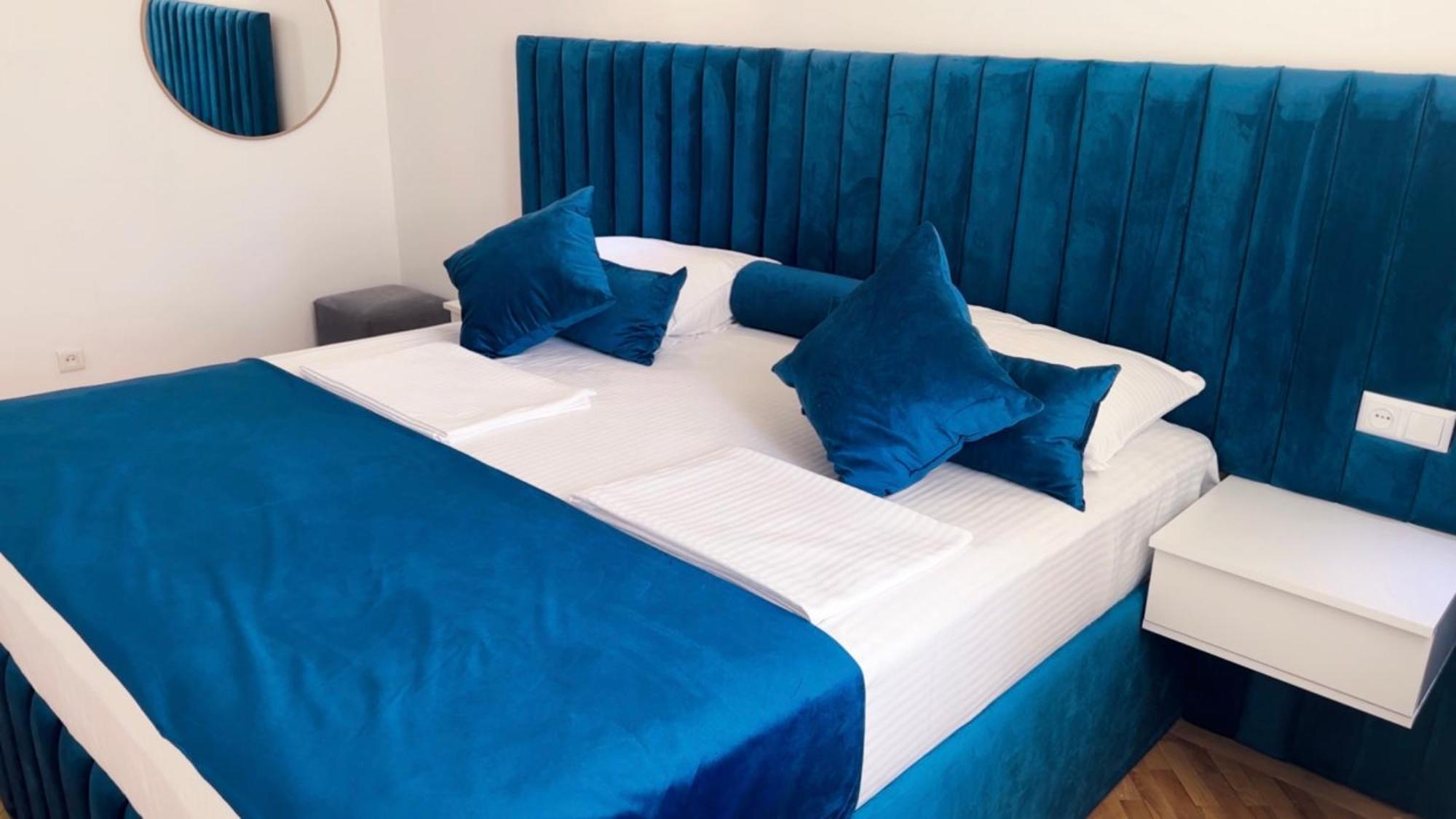 Yereone Hotel Apartment 耶烈万 外观 照片